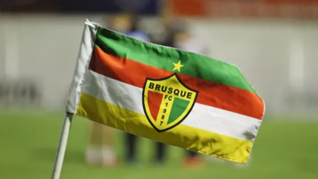 Imagem ilustrativa da notícia Após atos de racismo, Brusque-SC perde patrocinador