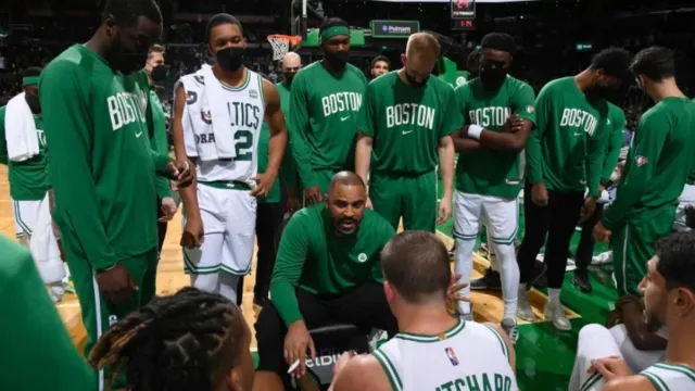 Imagem ilustrativa da notícia Pressão do elenco fez Celtics contratar um técnico negro