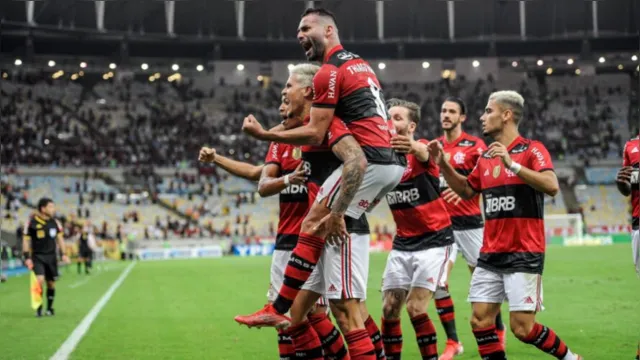 Imagem ilustrativa da notícia Com dois de Pedro, Flamengo avança na Copa do Brasil