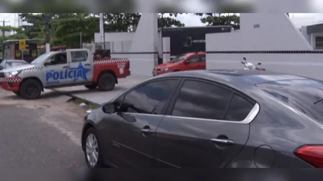 Imagem ilustrativa da notícia Vídeo:
carrão furtado na Vileta é recuperado no Marex