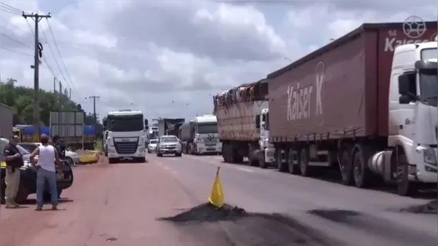 Imagem ilustrativa da notícia Rodovias continuam parcialmente bloqueadas no Pará