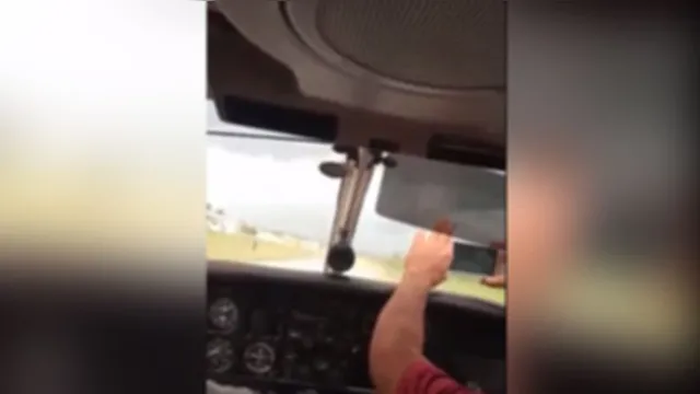 Imagem ilustrativa da notícia Vídeo: homem é atropelado por avião no interior do Pará