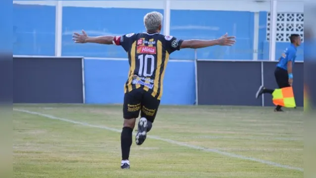 Imagem ilustrativa da notícia Confirmado! William Fazendinha é o novo jogador do Paysandu