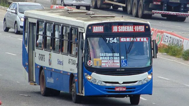 Imagem ilustrativa da notícia Linha
de ônibus terá desvio para mais segurança no Sideral
