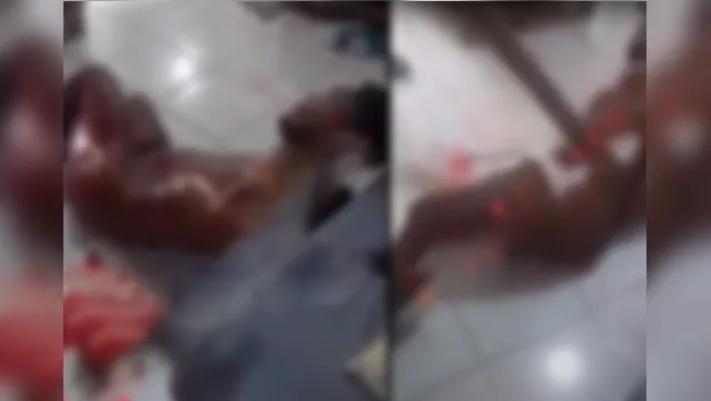Imagem ilustrativa da notícia Vídeo: "Tribunal do Crime" espanca estuprador de criança