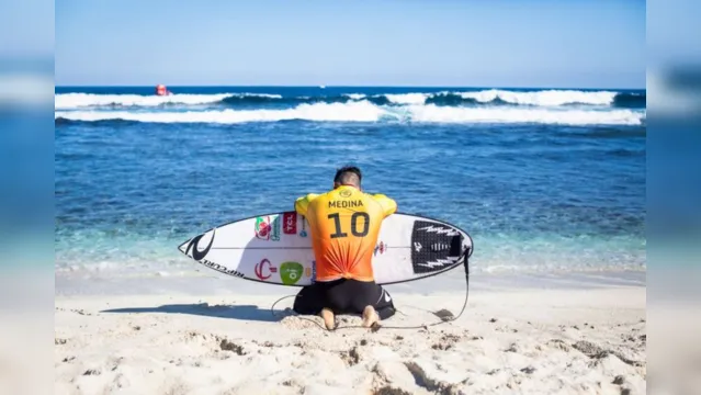 Imagem ilustrativa da notícia Final do Surf é adiada nos EUA; brasileiros na briga