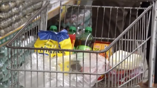 Imagem ilustrativa da notícia Vídeo:
carrinhos de supermercado estão mais vazios em Belém