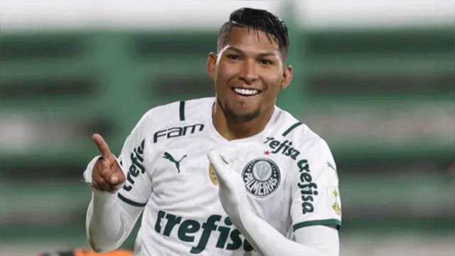 Imagem ilustrativa da notícia Vídeo: Paraense Rony cobra atenção do Palmeiras na Série A
