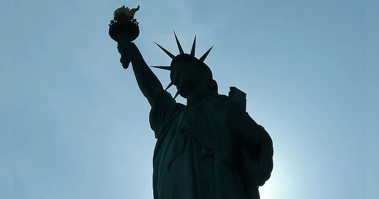 Imagem ilustrativa da notícia Estados Unidos reabrem fronteiras para turistas brasileiros