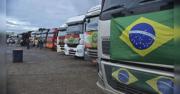 Imagem ilustrativa da notícia Caminhoneiros repudiam ato bolsonarista de 7 de Setembro