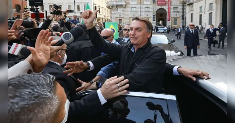 Imagem ilustrativa da notícia Bolsonaro fala em "plano B" para substituto do Bolsa Família