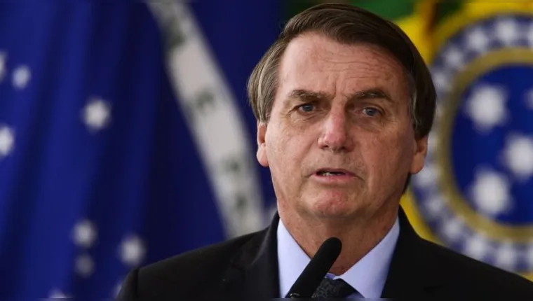 Imagem ilustrativa da notícia Membro de comitiva de Bolsonaro testa positivo para Covid