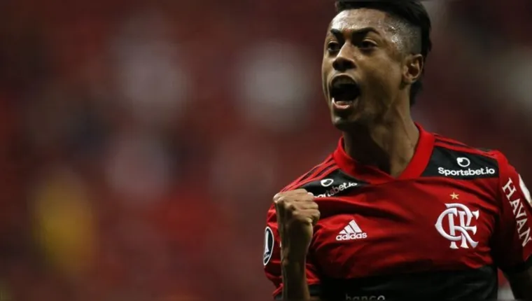 Imagem ilustrativa da notícia Torcedora do Flamengo processa Bruno Henrique em R$ 13 mi