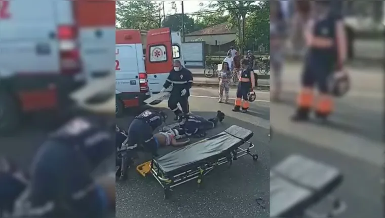 Imagem ilustrativa da notícia Vídeo: motociclista embriagado atropela mulher em Ananindeua