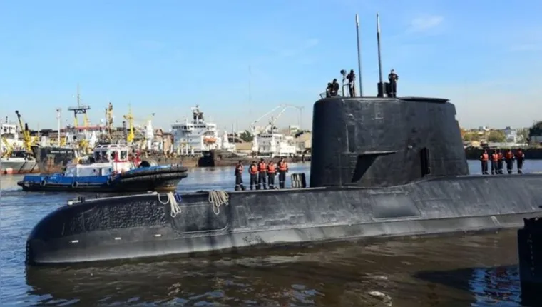 Imagem ilustrativa da notícia Submarino colide com "objeto desconhecido" no mar da China