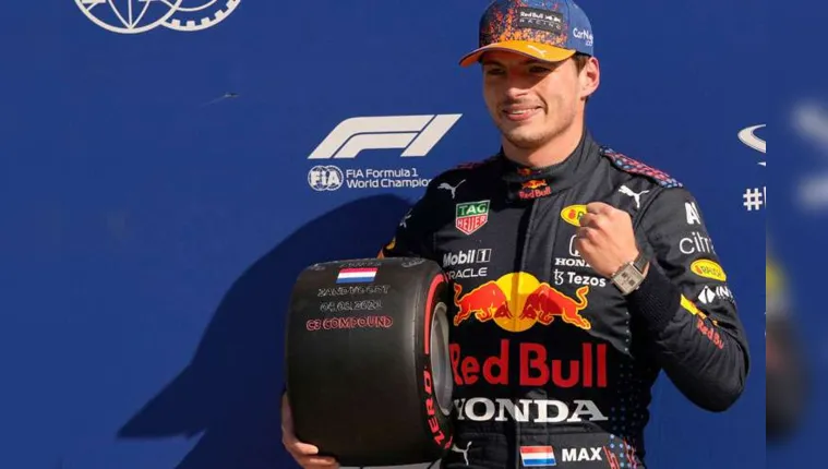 Imagem ilustrativa da notícia Verstappen "voa" e conquista pole do GP da Holanda; assista!