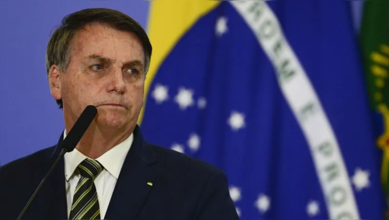 Imagem ilustrativa da notícia "Comi mosca", diz Bolsonaro sobre sermão em Aparecida
