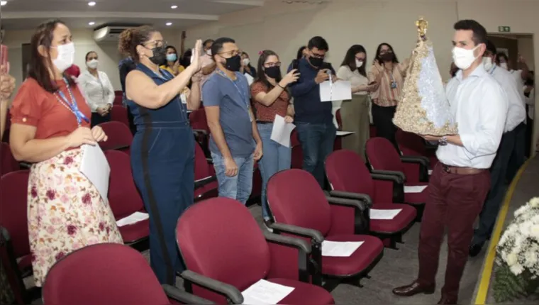 Imagem ilustrativa da notícia Grupo RBA recebe imagem de Nossa Senhora de Nazaré