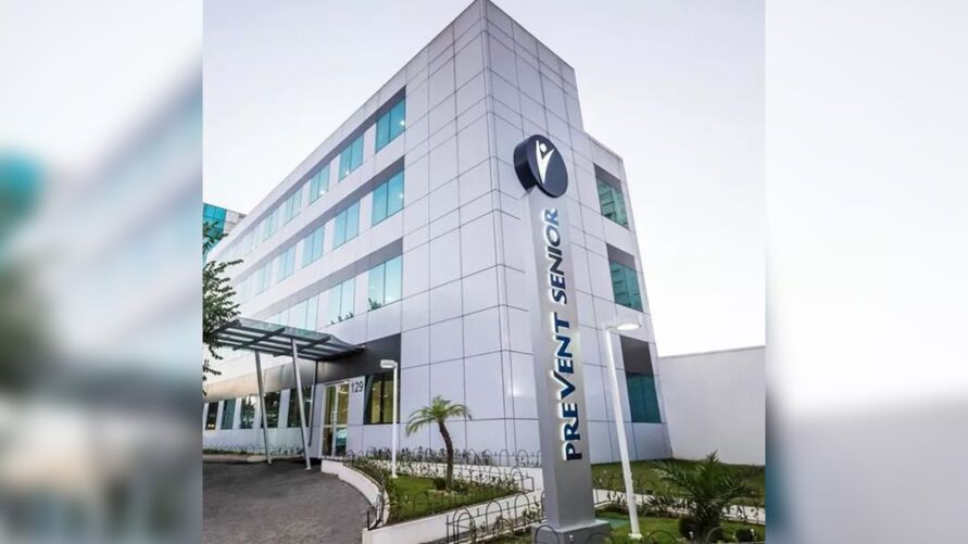 Sete dos 13 hospitais e prontos-socorros estão sem licença necessária emitida pela Prefeitura de São Paulo. Sete dos 13 hospitais e prontos-socorros estão sem licença necessária emitida pela Prefeitura de São Paulo.