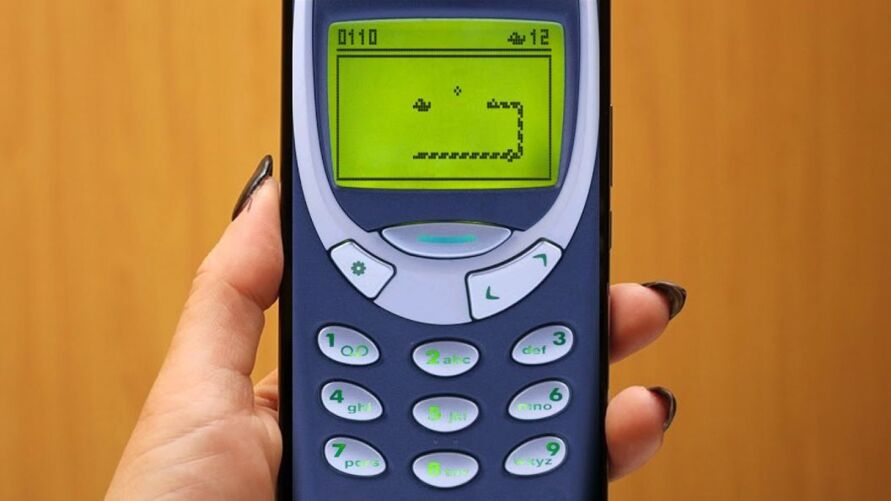 Imagem ilustrativa da notícia Nostalgia: Nokia relança celular com jogo da cobrinha