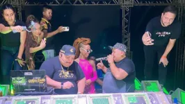 Me bota no paredawn de som: Karol Conká e os DJs da aparelhagem Crocodilo