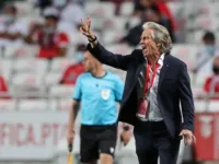 Treinador está livre após pedir demissão no Benfica
