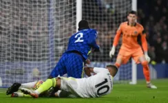 Arbitragem viu pênalti de Raphinha em Rudiger