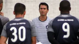 Netão irá repassar as informações a Eduardo Baptista, novo técnico