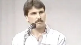 Osvaldo Silva participou do programa "Namoro na TV" de Silvio Santos em 1986