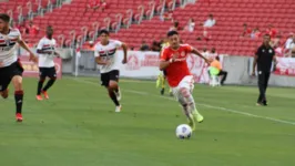 Colorados venceram o primeiro jogo por 2 a 0.