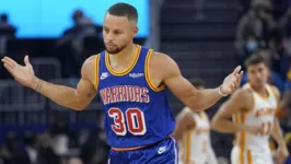 Stephen Curry volta ao protagonismo da NBA.