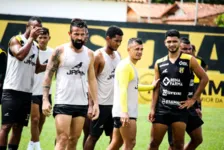 Elenco do Castanhal ajustando últimos detalhes antes do decisivo jogo diante do Paysandu