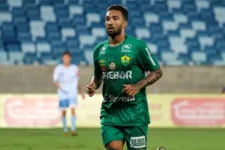 Ex-atacante do Corinthians onde chegou a ser campeão brasileiro, Clayson teve seu contrato rescindido pelo Cuiabá 