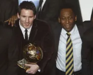Messi e Pelé, os maiores ganhadores do prêmio Bola de Ouro