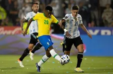 Brasil e Argentina continuam sendo os melhores times sulamericanos na lista oficial da FIFA