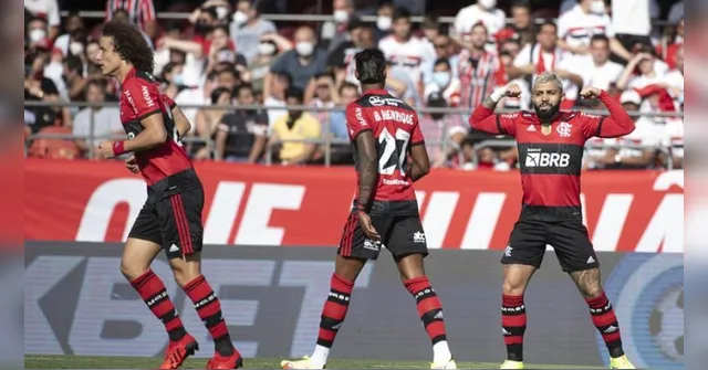 Imagem ilustrativa da notícia  Flamengo atropela o São Paulo no retorno de Ceni ao Morumbi