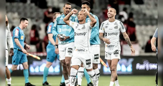 Imagem ilustrativa da notícia Santos terá algozes para evitar rebaixamento no Brasileirão