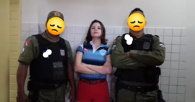 Imagem ilustrativa da notícia Torcedora viraliza com história sobre assalto no RexPa