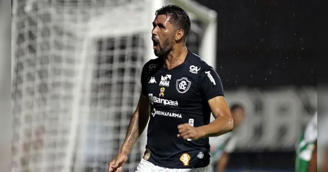 Imagem ilustrativa da notícia Aos 36 anos, Marlon renova contrato com o Clube do Remo