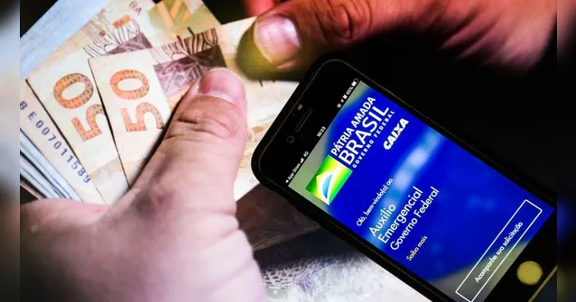 Imagem ilustrativa da notícia Auxílio Emergencial: R$ 4,1 bi serão pagos a pais solteiros