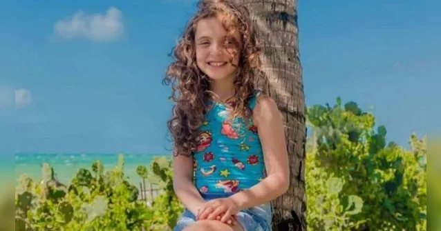 Imagem ilustrativa da notícia SC: menina morre após cabelo ser sugado por ralo de piscina