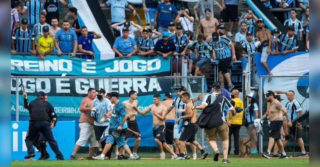 Imagem ilustrativa da notícia Gremistas combinavam violência em jogo contra o São Paulo