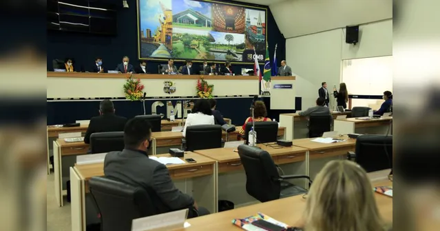 Imagem ilustrativa da notícia Câmara votará auxílio de até R$ 500 para alunos de Belém