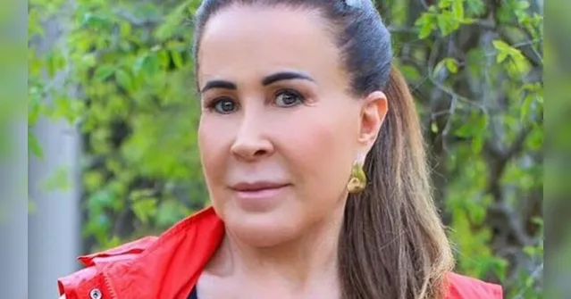 Imagem ilustrativa da notícia Zilu Camargo posa de top e ostenta boa forma aos 63 anos