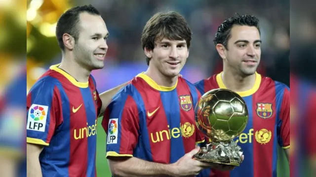 Imagem ilustrativa da notícia Messi confirma volta ao Barcelona e elogia técnico Xavi