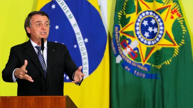 Imagem ilustrativa da notícia Bolsonaro diz que Enem 2021 terá "a cara" de seu governo