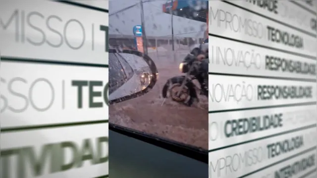 Imagem ilustrativa da notícia Vídeo: Rio Uriboca transborda e BR-316 fica congestionada