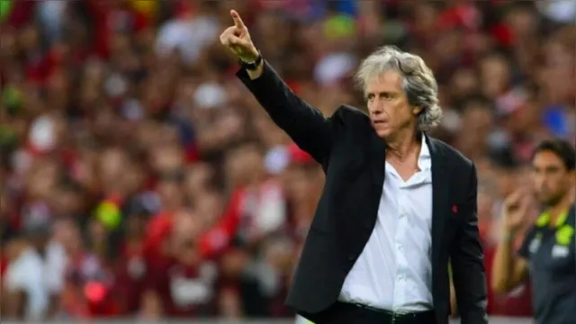 Imagem ilustrativa da notícia Lá vem o mister outra vez! Jorge Jesus diz sim ao Flamengo 