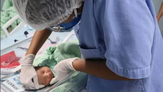 Imagem ilustrativa da notícia Técnica de estimulação oral contribui para bebês prematuros
