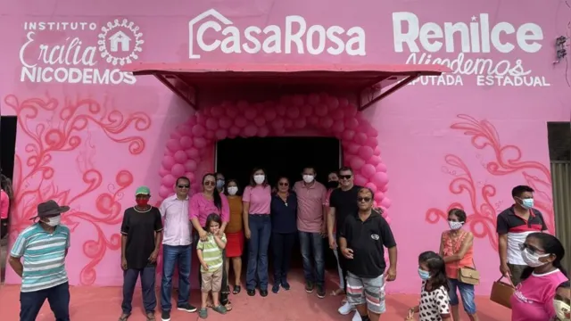 Imagem ilustrativa da notícia Porto de Moz: moradoras ganham Casa Rosa e exaltam conquista